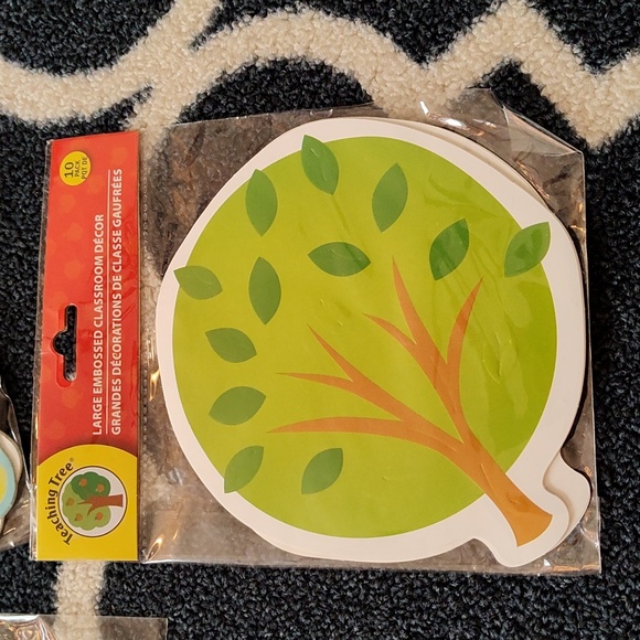Teaching Tree Turtle and Tree Cutouts - NWT - Picture 5 of 11